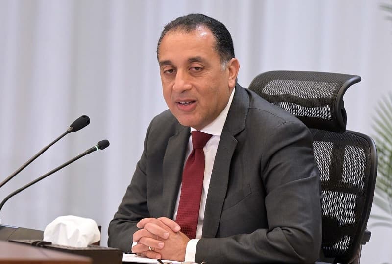 رئيس الوزراء يقرر إجازة عيد الفطر لعام 1446هـ بدءا من 29 مارس.. رؤية هلال شوال تحدد مدتها