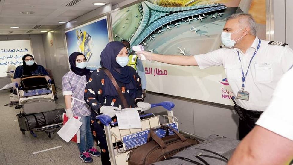 الكويت تعلن تفاصيل الضوابط الصحية للمسافرين من وإلى مطارها الدولي