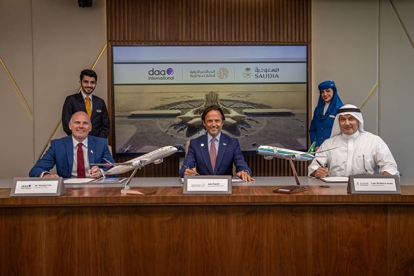 الخطوط السعودية أول شركة طيران تشغل رحلاتها مع مطار البحر الأحمر الدولي