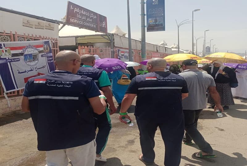 الصحة: عيادات بعثة الحج الطبية تفحص نحو 17 ألف حاج مصري في مكة والمدينة المنورة