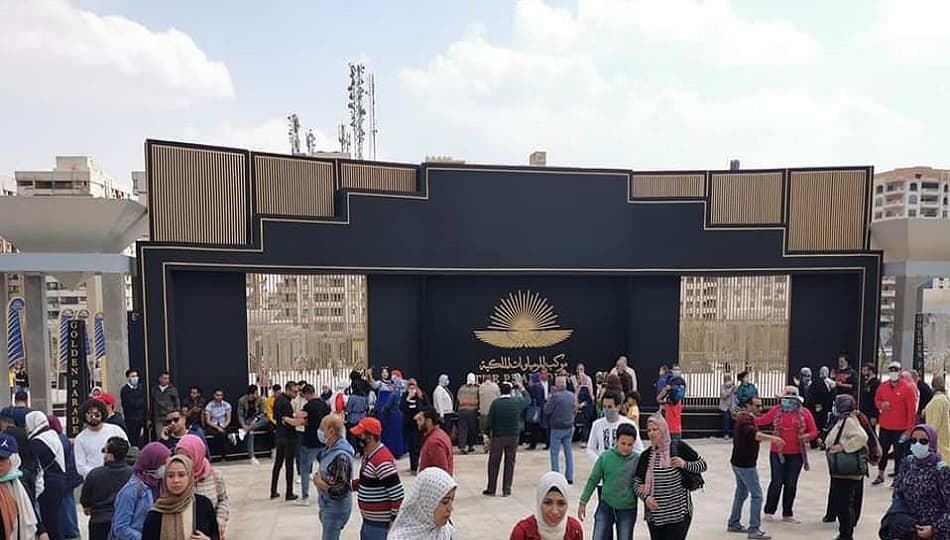 توافد 2000 زائر على قاعة المومياوات الملكية بالمتحف القومي للحضارة في اليوم الأول