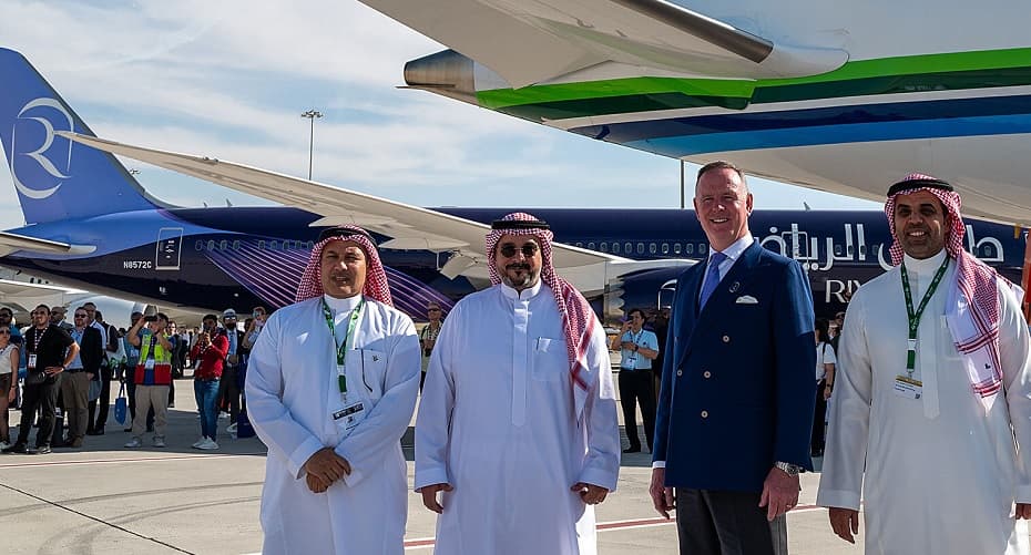 الخطوط السعودية وطيران الرياض توقعان مذكرة تعاون تشمل رحلات بنظام الرمز المشترك