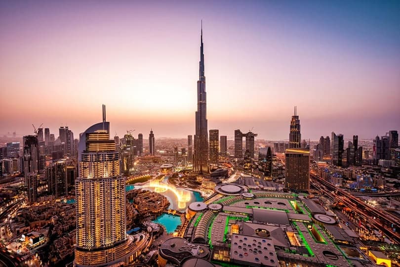 دبي تستقبل 17.2 مليون سائح خلال 2023 بزيادة 19.4%.. عدد الزوار الدوليين الأعلى للإمارة