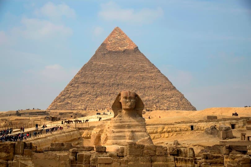 مصر وكولومبيا تبحثان التعاون السياحي وزيارة الحركة السياحية بين البلدين