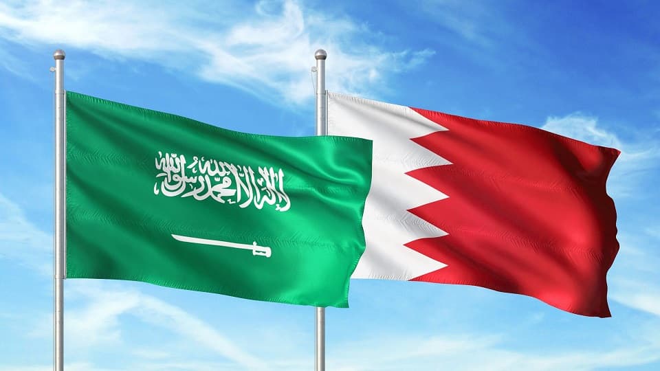 "الداخلية" السعودية تعلن اشتراطات سفر المواطنين إلى البحرين.. والفئات المستثناة