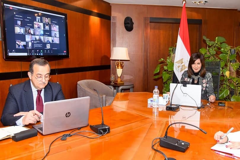 الهجرة: الاستعانة بشباب المصريين الدارسين بالخارج للترويج للسياحة المصرية