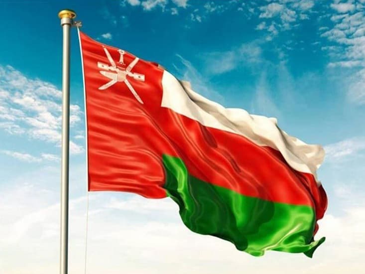 سلطنة عمان تستأنف منح التأشيرات السياحية للزائرين في رحلات منتظمة