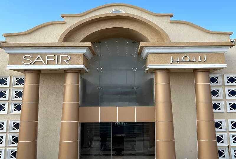 منتجع سفير مرسى مطروح يخضع للمسات الأخيرة استعدادا لافتتاحه.. وزيارات من شركات السياحة