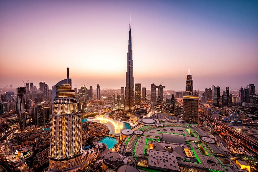 طيران الإمارات توفر إقامة فندقية في دبي لمن تزيد فترة عبورهم على 10 ساعات