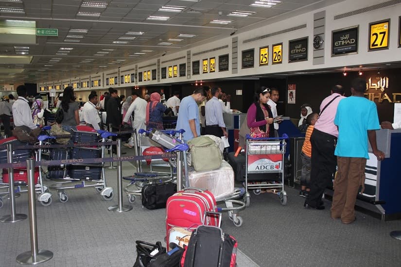 أبوظبي تحدث قائمة الدول الخضراء لدخول مسافريها بدون الحجر الصحي.. والكويت خارجها
