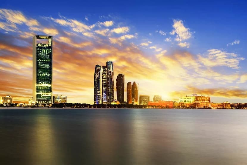 أبوظبي تعدل إجراءات دخول الإمارة بدءا من اليوم