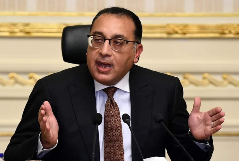 رئيس الوزراء يصدر قرارا بضوابط تحصيل رسوم الإقامة للأجانب في مصر بالدولار أو ما يعادله