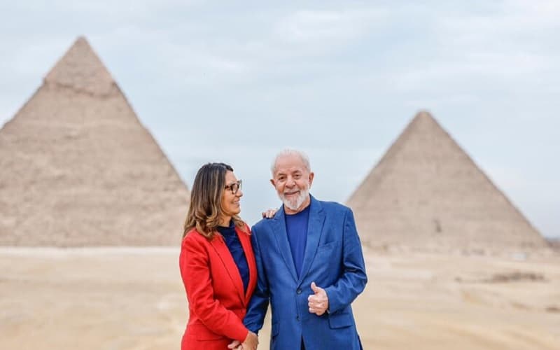 الرئيس البرازيلي وزوجته يزوران الأهرامات والمتحف المصري الكبير.. بالصور