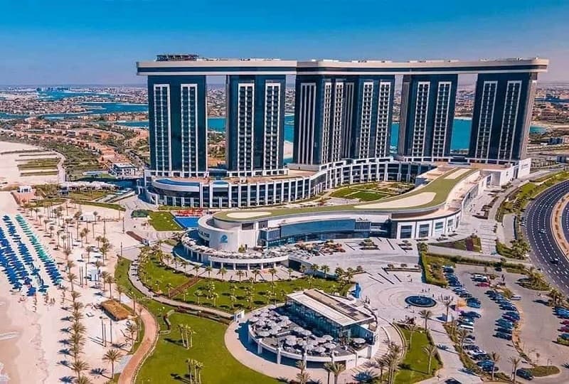 عضو اتحاد الغرف السياحية: زيادة السائحين 40% بالساحل الشمالي خلال مهرجان العلمين الجديدة بصدارة خليجية