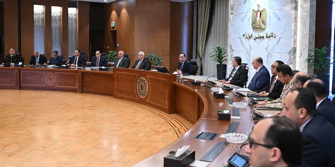 رئيس الوزراء: بدء التجهيز للافتتاح الرسمي للمتحف المصري الكبير.. ويتابع موقف الأعمال