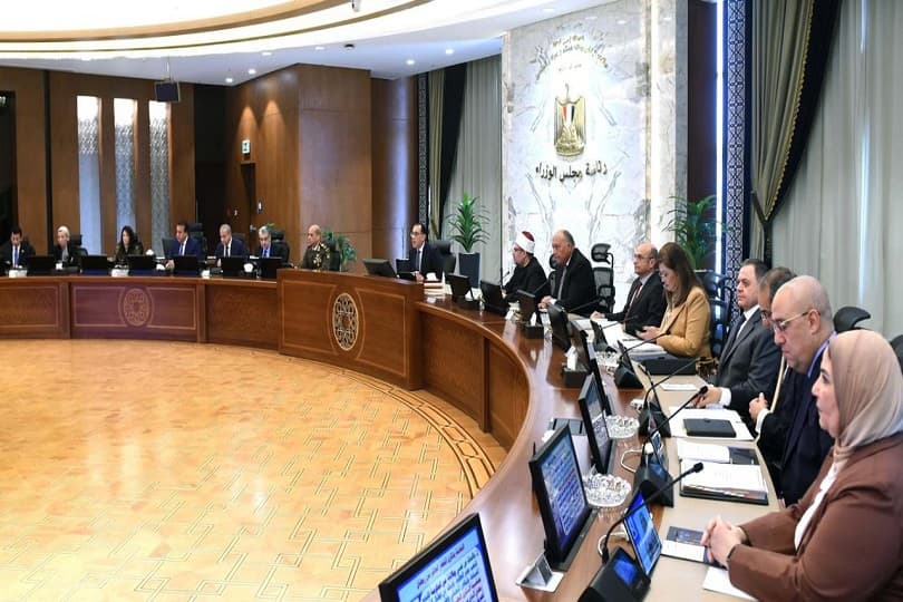 الحكومة: تعديل الحد الأدنى للأجور للموظفين والعاملين بالدولة والهيئات العامة الاقتصادية