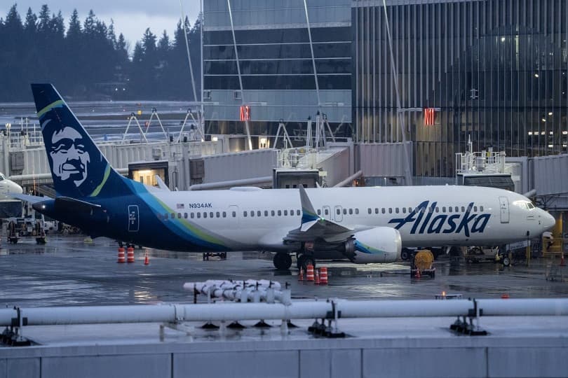 إدارة الطيران الفيدرالية توقف تحليق طائرات بوينج B737-9Max مؤقتا بعد حادث "ألاسكا إيرلاينز"