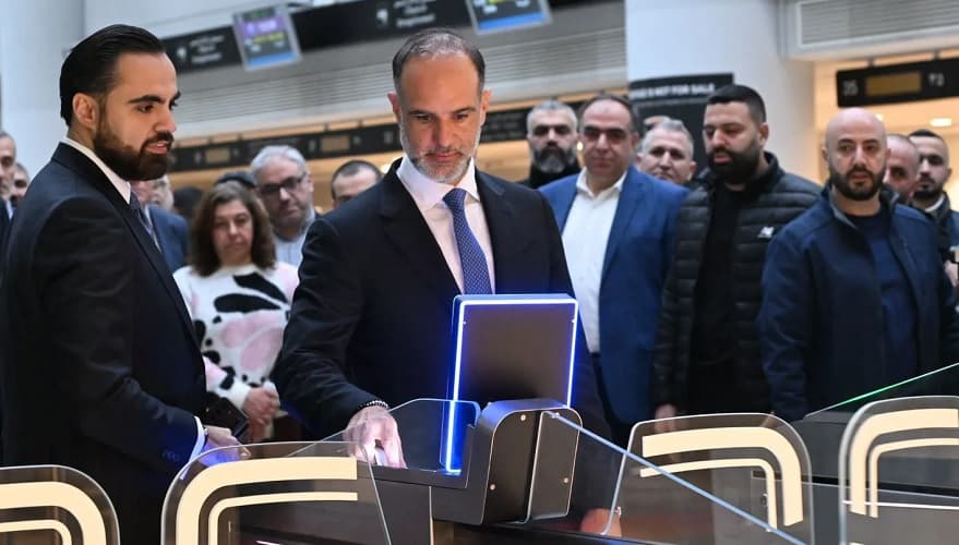 لبنان تطلق البوابات الإلكترونية في مطار بيروت لتعزيز الأمن وتسهيل حركة المسافرين