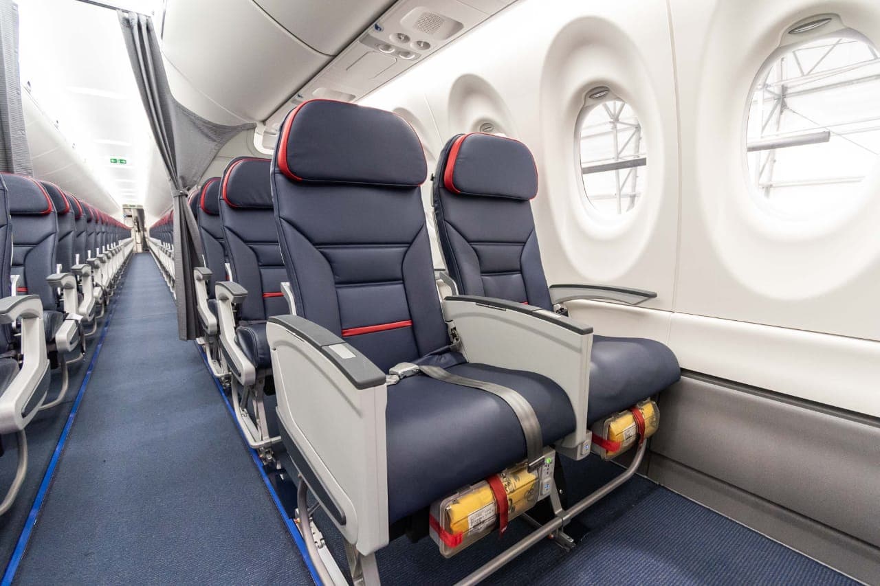 مصر للطيران تطرح درجة سفر الـ Comfort Class الجديدة على الرحلات الدولية للطائرة إيرباص A220-300