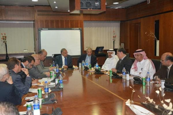 رئيس الخطوط السعودية: انتهاء أزمة المعتمرين بمطار القاهرة خلال ساعات وتسكين بعضهم في الفنادق