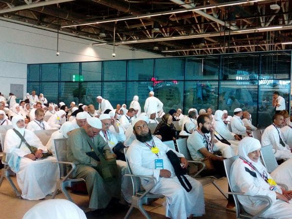 وزيرة السياحة تعتمد جزاءات الشركات المخالفة في موسم العمرة الماضي