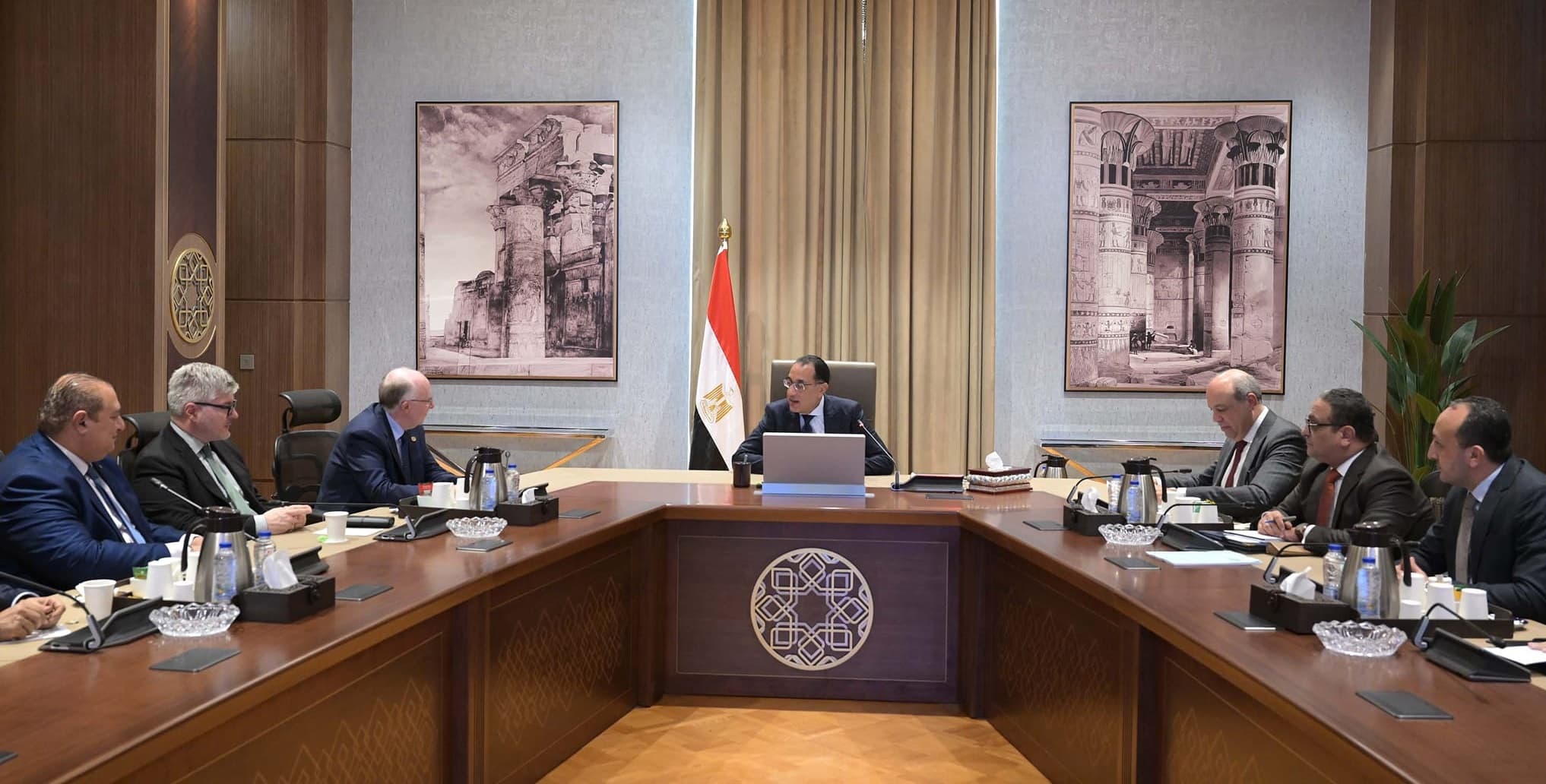 رئيس الوزراء يستقبل رئيس مجلس منظمة الطيران المدني الدولي والأمين العام خلال زيارتهما لمصر