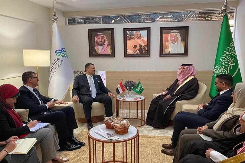 مصر والسعودية تبحثان تنفيذ برامج سياحية مشتركة تستهدف الأسواق البعيدة