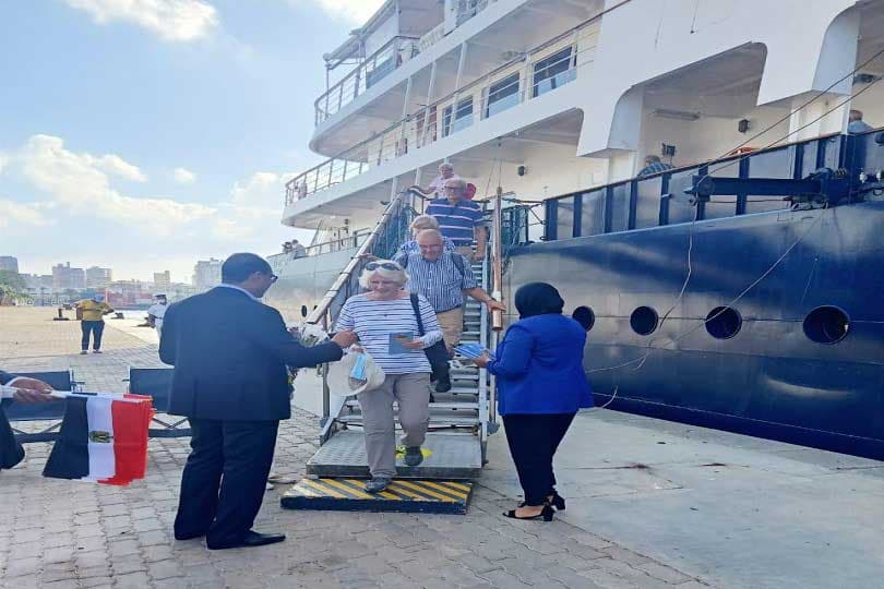 ميناء الإسكندرية يستقبل الباخرة السياحية Island Sky وعلى متنها 100 سائح
