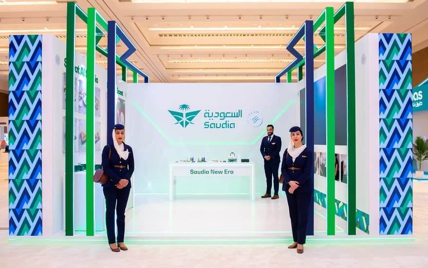 الخطوط السعودية تعرض منتجاتها في المؤتمر الدولي لمفاوضات الخدمات الجوية بالرياض 2023