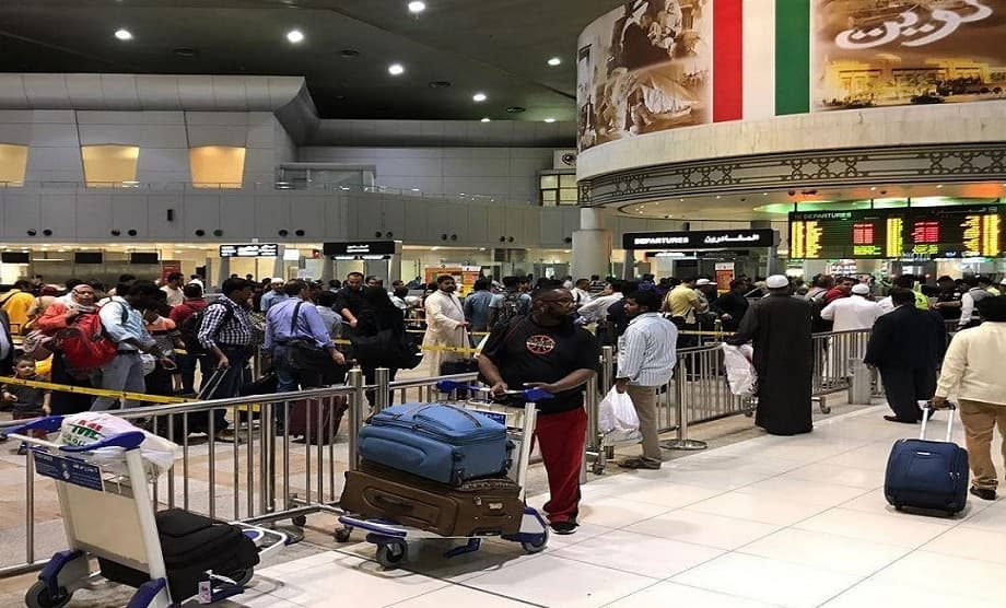 الكويت تسمح بعودة المقيمين على 3 مراحل.. والأولوية للكوادر الطبية والقضائية والمعلمين