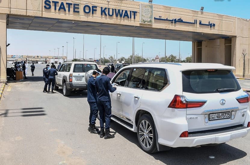 الكويت تسمح بدخول المعلمين المقيمين في السعودية عبر منفذ "النويصيب" بدءا من 12 سبتمبر