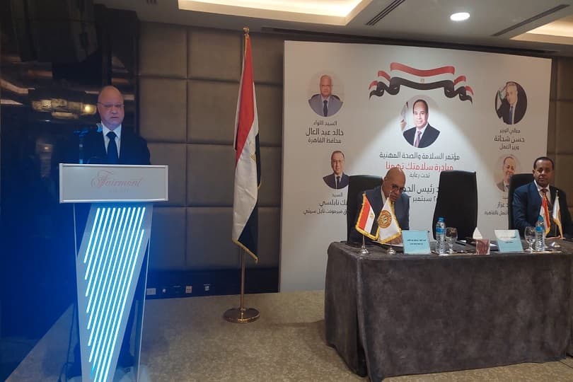 محافظ القاهرة: تكثيف التوعية وتصحيح أوضاع السلامة المهنية بالفنادق ومراجعتها بشكل دوري