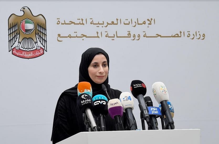 الإمارات: تطعيم 800 ألف شخص ضد كورونا ونستهدف تغطية 50% من السكان في مارس