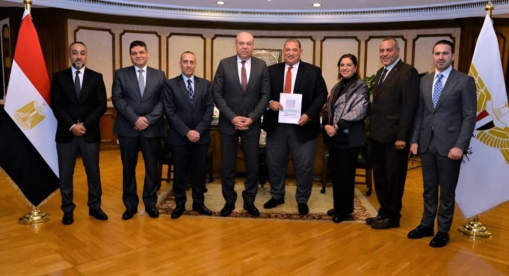 مصر تقدم خطة عمل قطاع الطيران حتى عام 2028 إلى منظمة "الإيكاو".. 25 إجراء تشغيليا لشركات الطيران.. تفاصيل