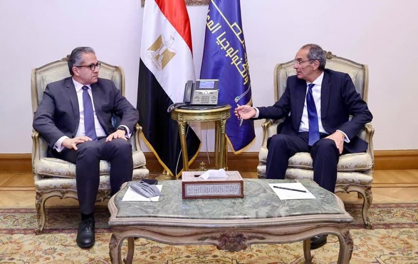 توصيل كابلات الألياف الضوئية لـ50% من فنادق شرم الشيخ خلال شهر لرفع سرعة الإنترنت