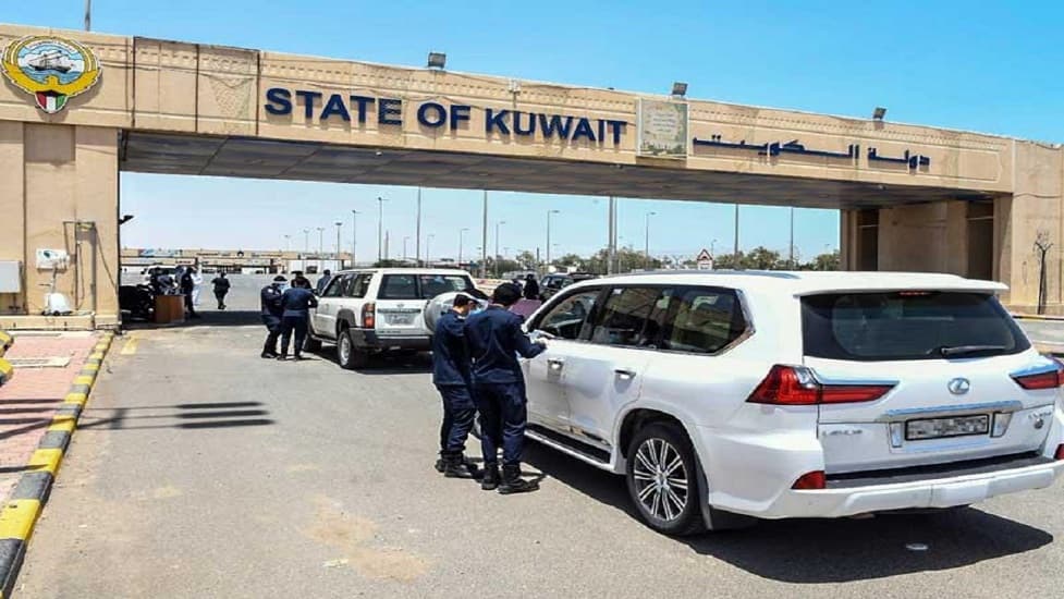 الكويت تغلق المنافذ البرية والبحرية بدءا من الأربعاء المقبل حتى إشعار آخر