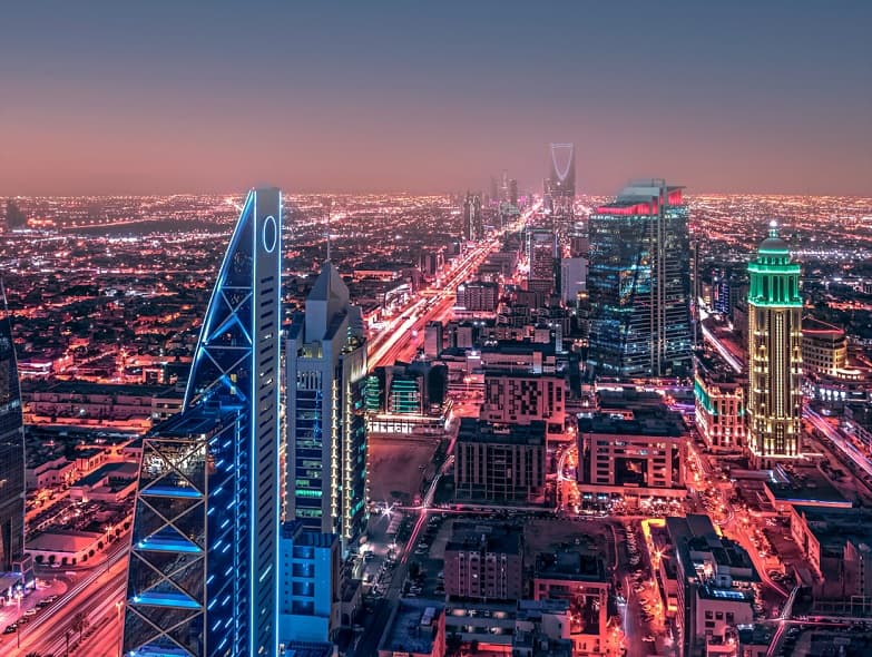 "الإقامة المميزة" السعودية تستعرض مميزات وشروط وتكلفة الحصول على "إقامة الموهبة"