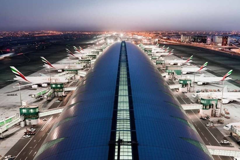 مطارات الإمارات تستقبل 1.4 مليون مسافر خلال أول 12 يوما في مارس الجاري