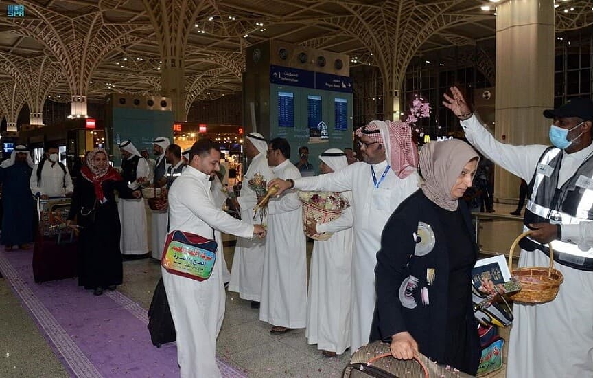 المدينة المنورة تستقبل أول فوج من معتمري الخارج لموسم عمرة 1444هـ قادمين من العراق