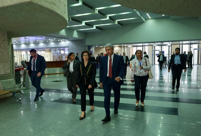 وزير السياحة والآثار يبحث مع وزيرة الثقافة الفرنسية التعاون الأثري بين البلدين.. بالتفاصيل