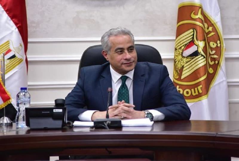 وزير العمل: الخميس 25 أبريل إجازة مدفوعة الأجر للعاملين بالقطاع الخاص احتفالا بعيد تحرير سيناء