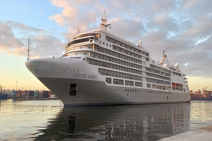 ميناء الإسكندرية يستقبل الباخرة SILVER SPIRIT وعلى متنها 953 سائحا