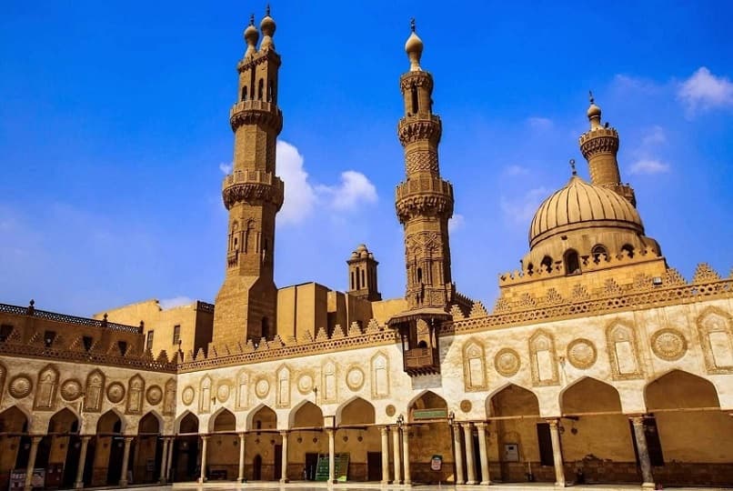 ضوابط الصلاة بالمساجد خلال شهر رمضان 2021.. شاملة التراويح والجمعة