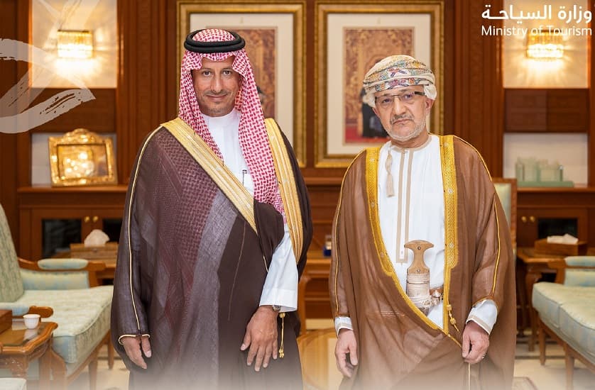 السعودية وسلطنة عمان تتفقان على إطلاق تأشيرة سياحية موحدة وتقويم سياحي مشترك