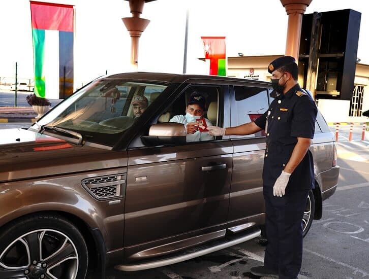 شروط وإجراءات الدخول إلى الإمارات عبر المنافذ البرية اعتبارا من 23 نوفمبر الجاري