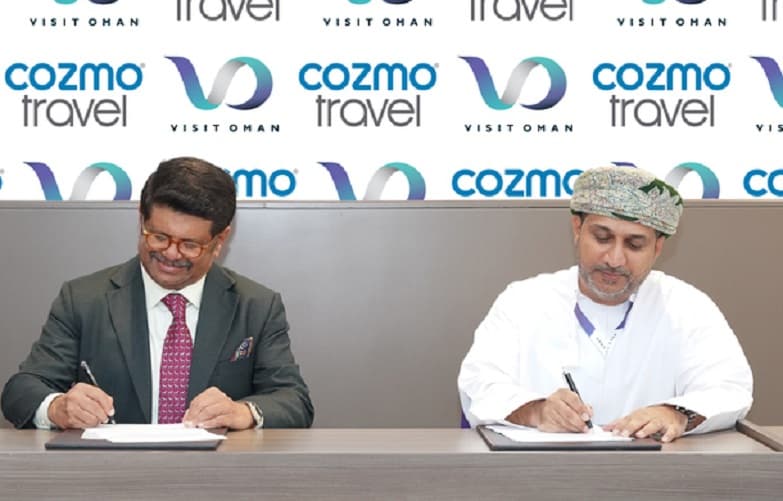 ATM دبي 2023.. "Visit Oman" توقع اتفاقية مع "كوزمو للسفر" لزيادة عدد السائحين إلى سلطنة عمان