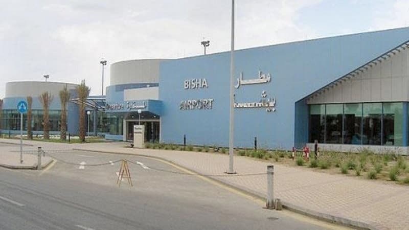 مطار بيشة يستقبل أولى الرحلات الداخلية من الرياض مع تطبيق الإجراءات الوقائية