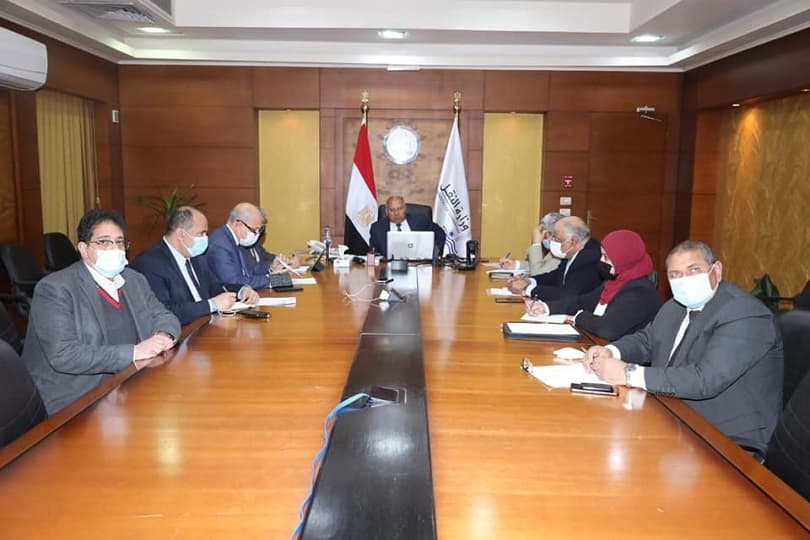 مصر وتونس تناقشان تسيير خطوط ملاحية بحرية بين البلدين وتبادل خبرات تشغيل الموانئ السياحية