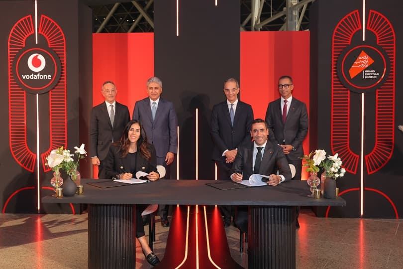 شراكة بين "ليجاسي" و"فودافون مصر" لإنشاء منصة لتوحيد أنظمة تشغيل الخدمات بالمتحف المصري الكبير