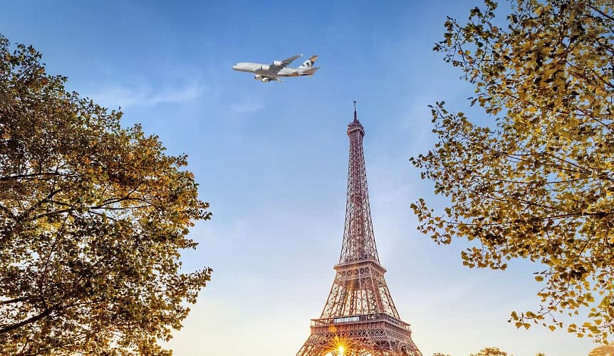 "الاتحاد للطيران" الإماراتية تطلق طائرتها الإيرباص A380 إلى باريس بفرنسا نوفمبر 2024